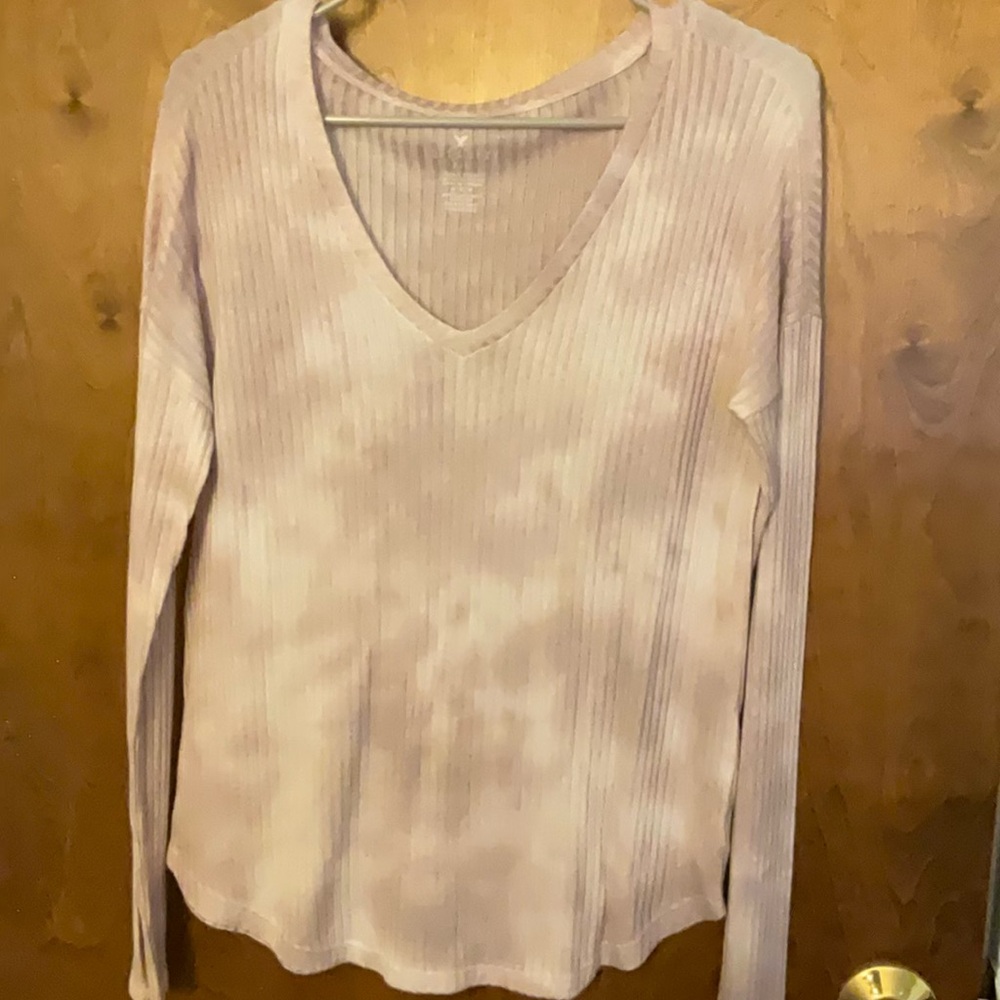 Ribbed V-Neck Long Sleeve Top